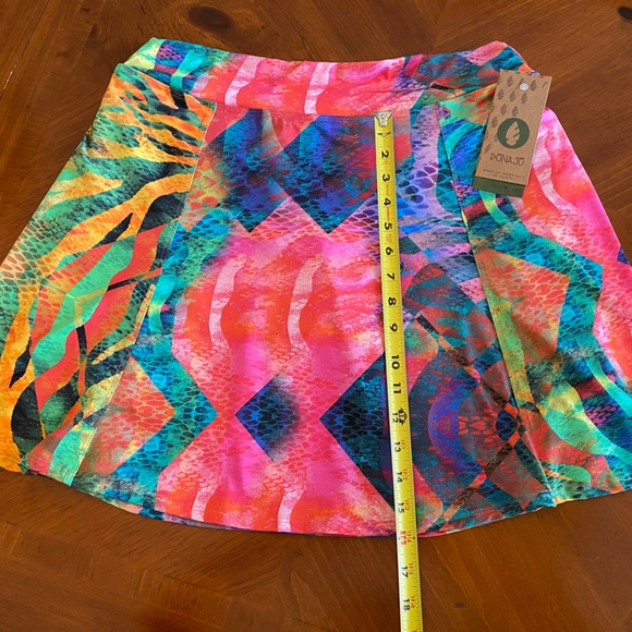 Dona Jo Multicolored Skort - Picture 5 of 10